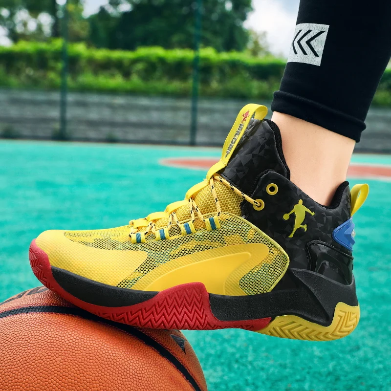 Trendy Men High-top Basketball Shoes Street Couple Basketball Sneakers Teenagers Breathable Athletic Shoes Outdoor Sport Sneaker