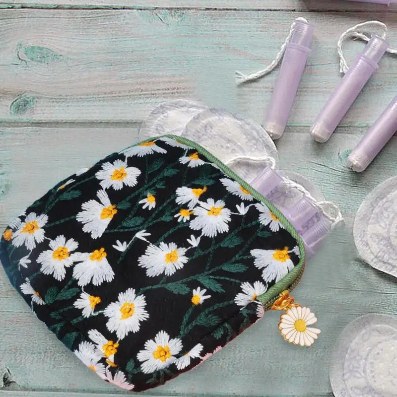 Sanitary Napkin Storage Pouch Portable Menstrual Pad Bag Daisy Tampon Storage Pouch Portable Organizer Pouch For Sanitary Napkin