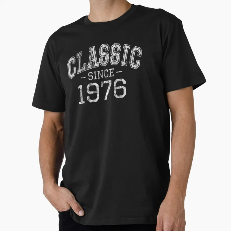 

70s Retro Born in 1976 vintage 50th birthday gift Gift T shirt Men's 100% cotton Short Sleeve Graphic clothes All size tee S-6XL