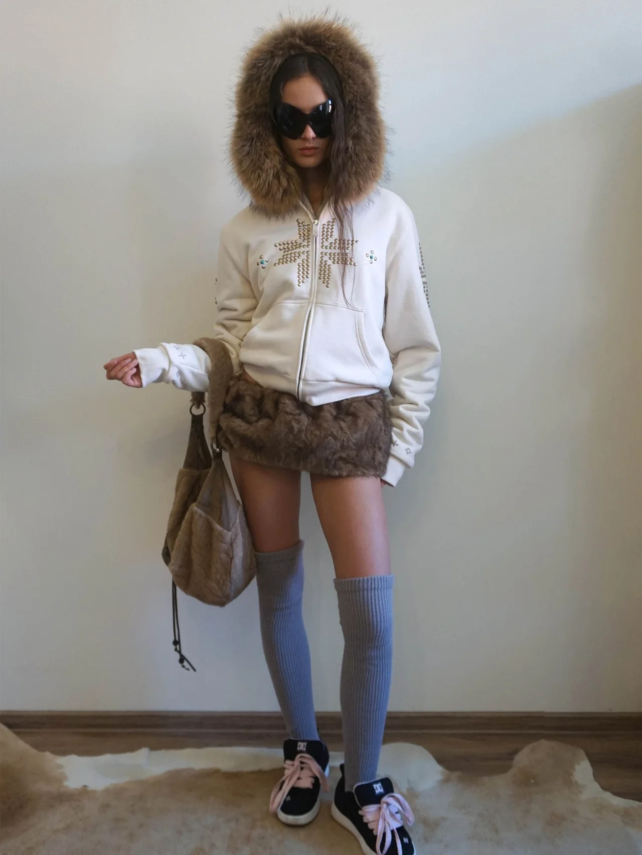 

Осень/зима 2022, модная одиночная толстовка в стиле Харадзюку Ins, модная персонализированная толстовка на молнии с горячими бриллиантами, одежда Y2k