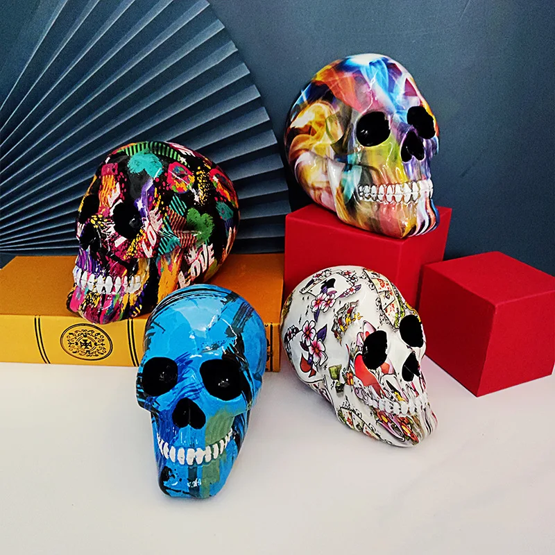 Creative Colorful Graffiti Skull Ornament Halloween Gift Haunted House Secret Room Bar Horror Props Desktop Decor Figurines