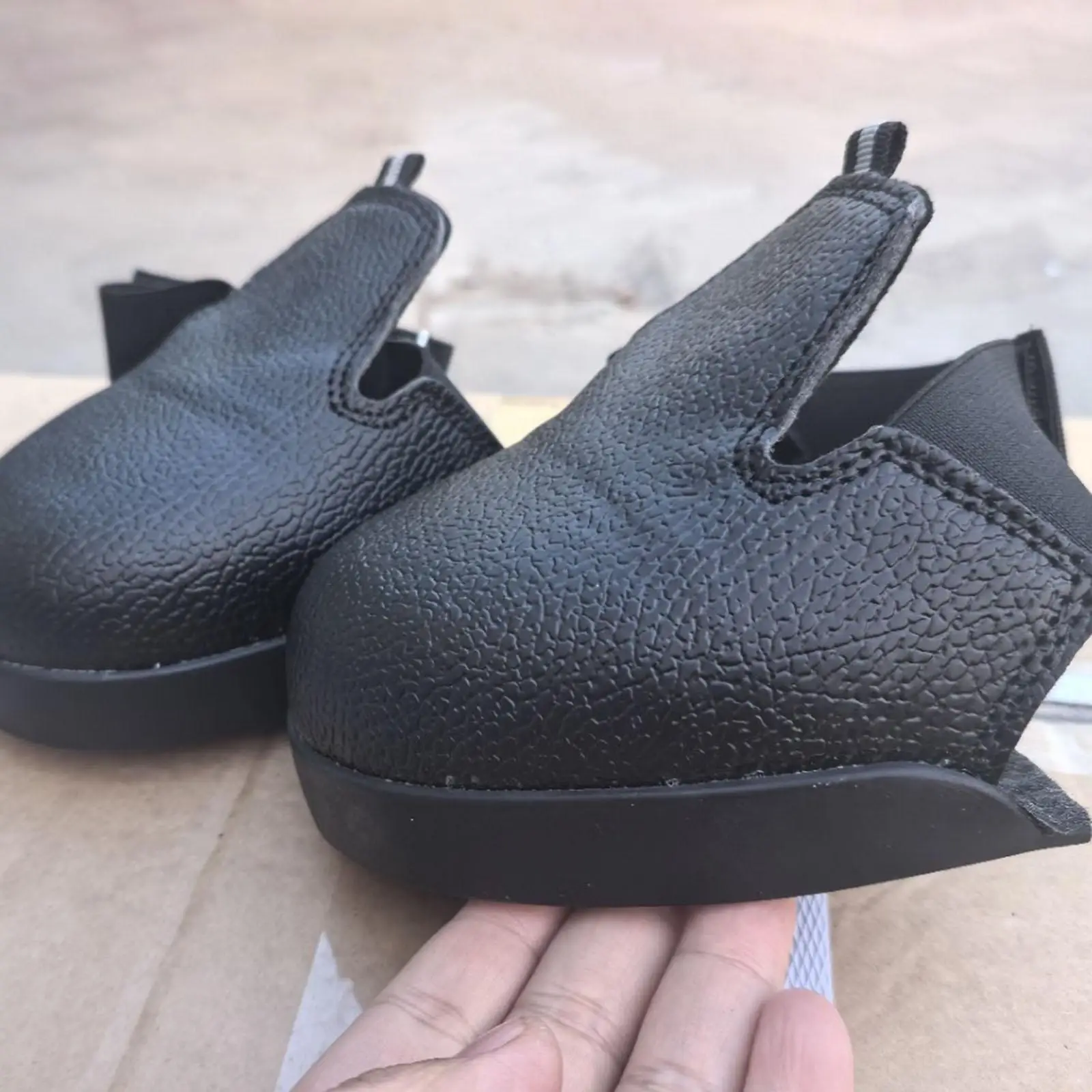

Toe Cap Safety Shoe Covers Universal Anti Slip for Men Women Attachment Overshoe Industry Workplace Shoe Covers Toe Protector