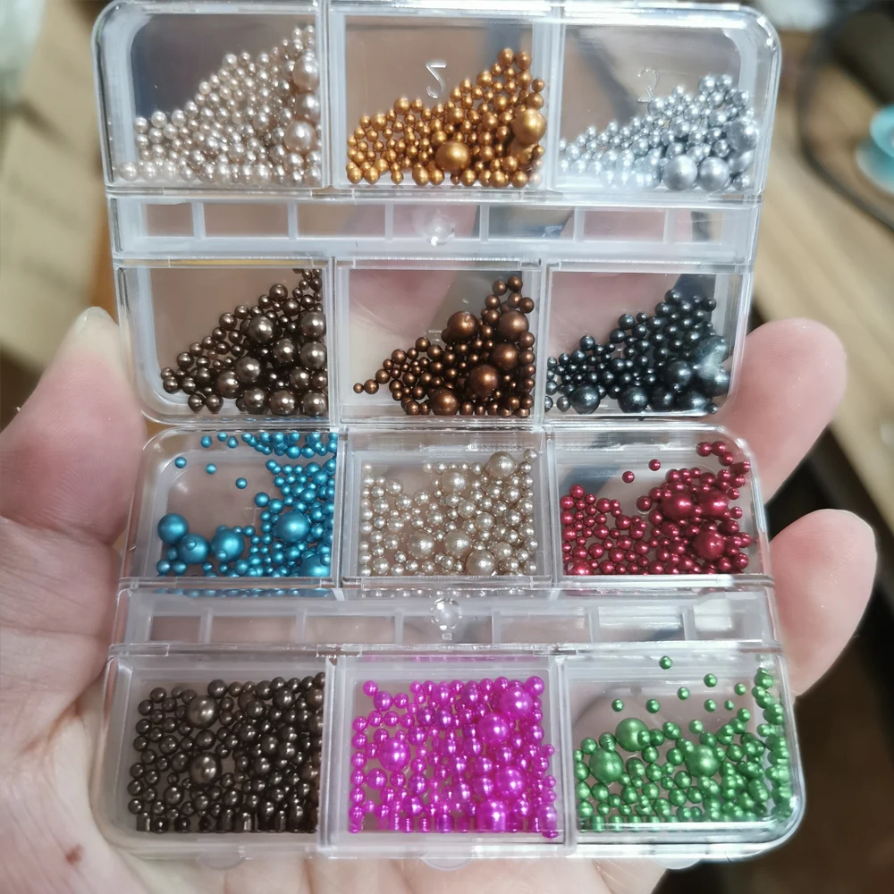 6グリッド3Dミックスサイズカラフルパールネイルラインストーン秋ブラウン/ゴールデン/シルバーキャビアネイルジュエリークリスマスレッドグリーンネイルパール