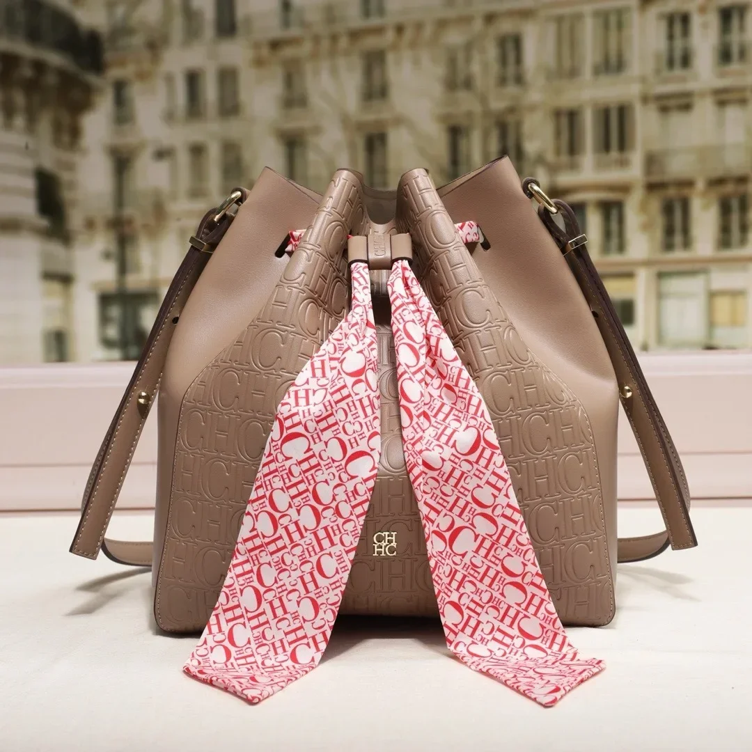 حقيبة ساعي عصرية فريدة من نوعها لعام 2025 للنساء غير الرسميين بسعة كبيرة وتصميم عصري وبسيط #2