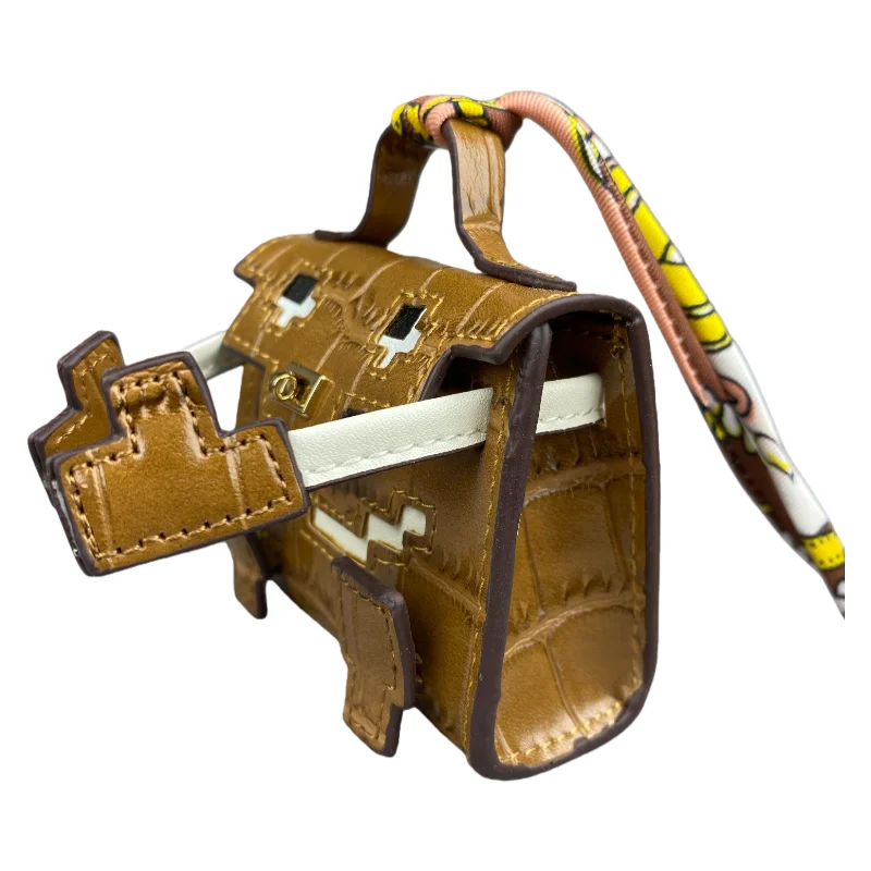 Mini-Pixel-Puppen-Taschenanhänger, bezaubernder, mit Krokodil geätzter PU-Leder-Schlüsselanhänger mit Beutel für Ohrhörer und Münzen, handgefertigtes Pastell-Cutie-Geschenk – Detail 9