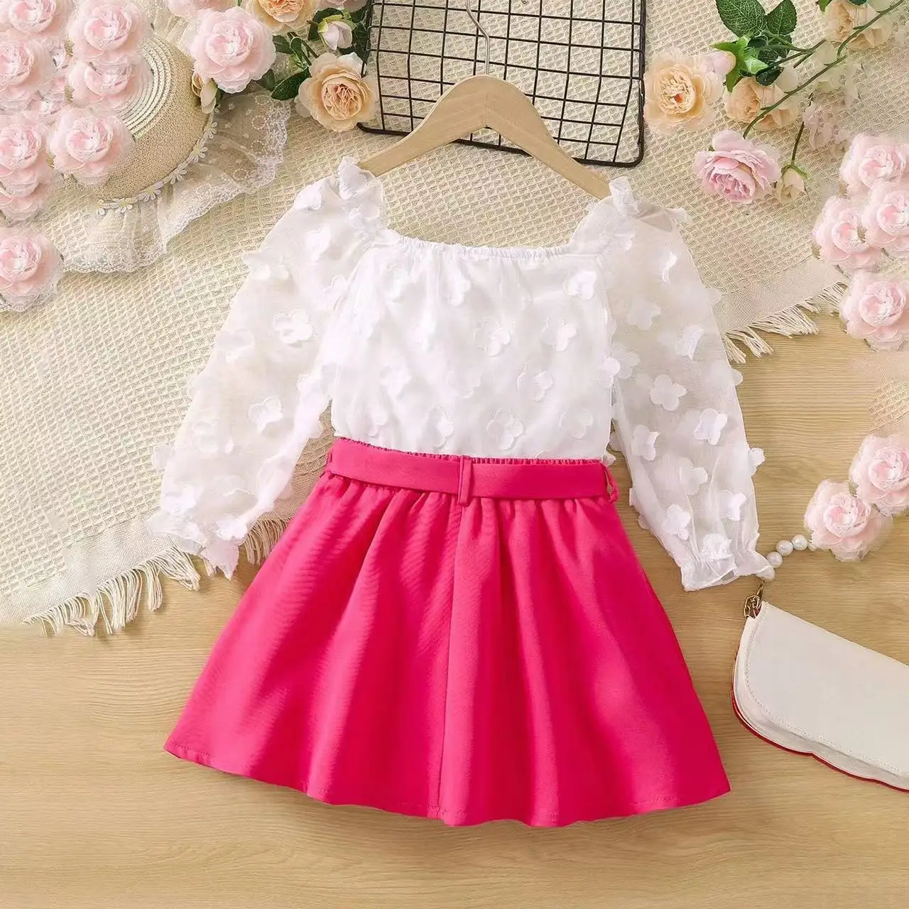 Spring and Autumn Set for Small and Medium sized Girls with Sticky Flower Long Sleeve Top and Ruffle Edge Dress Two Piece Set