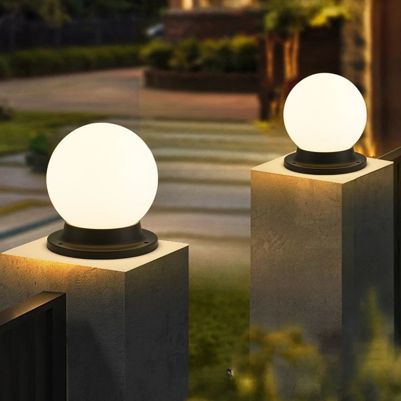

Solar Outdoor Waterproof PE Spherical Column Headlight Suitable for Courtyard Garden Villa Wall Gate Column Light