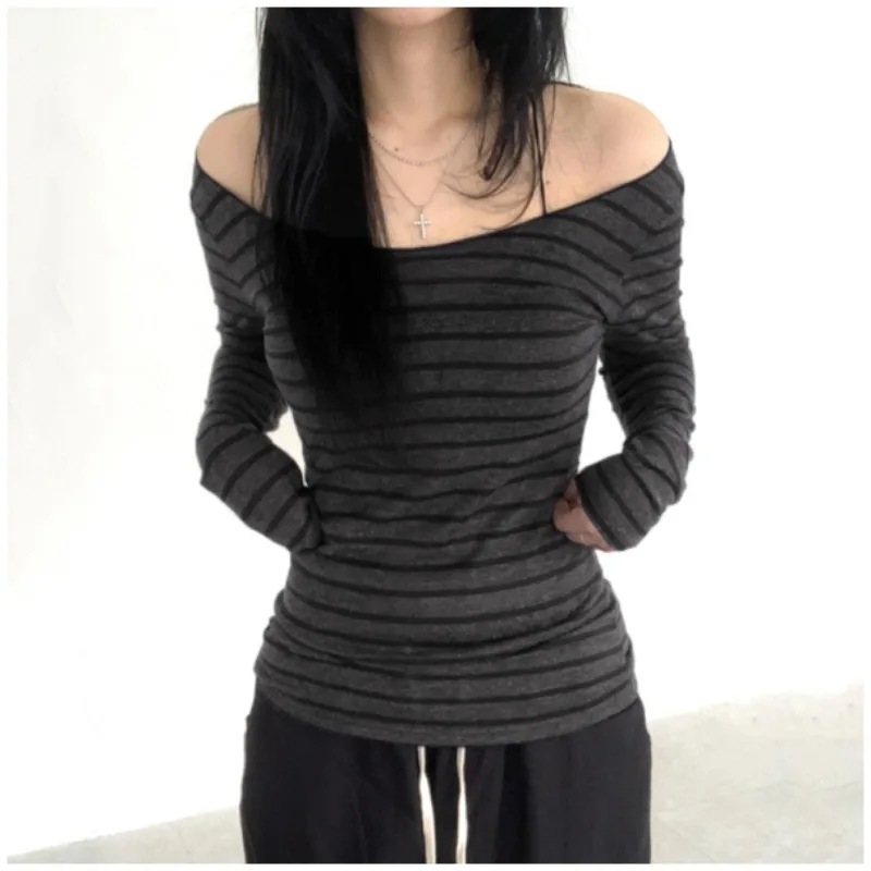 

Japanese 2000s Style Women's Stripped Shirt Women Long Sleeve Top Y2k Grunge Clothing Korean Gray T Shirt Gyaru 90s Off Shoulder