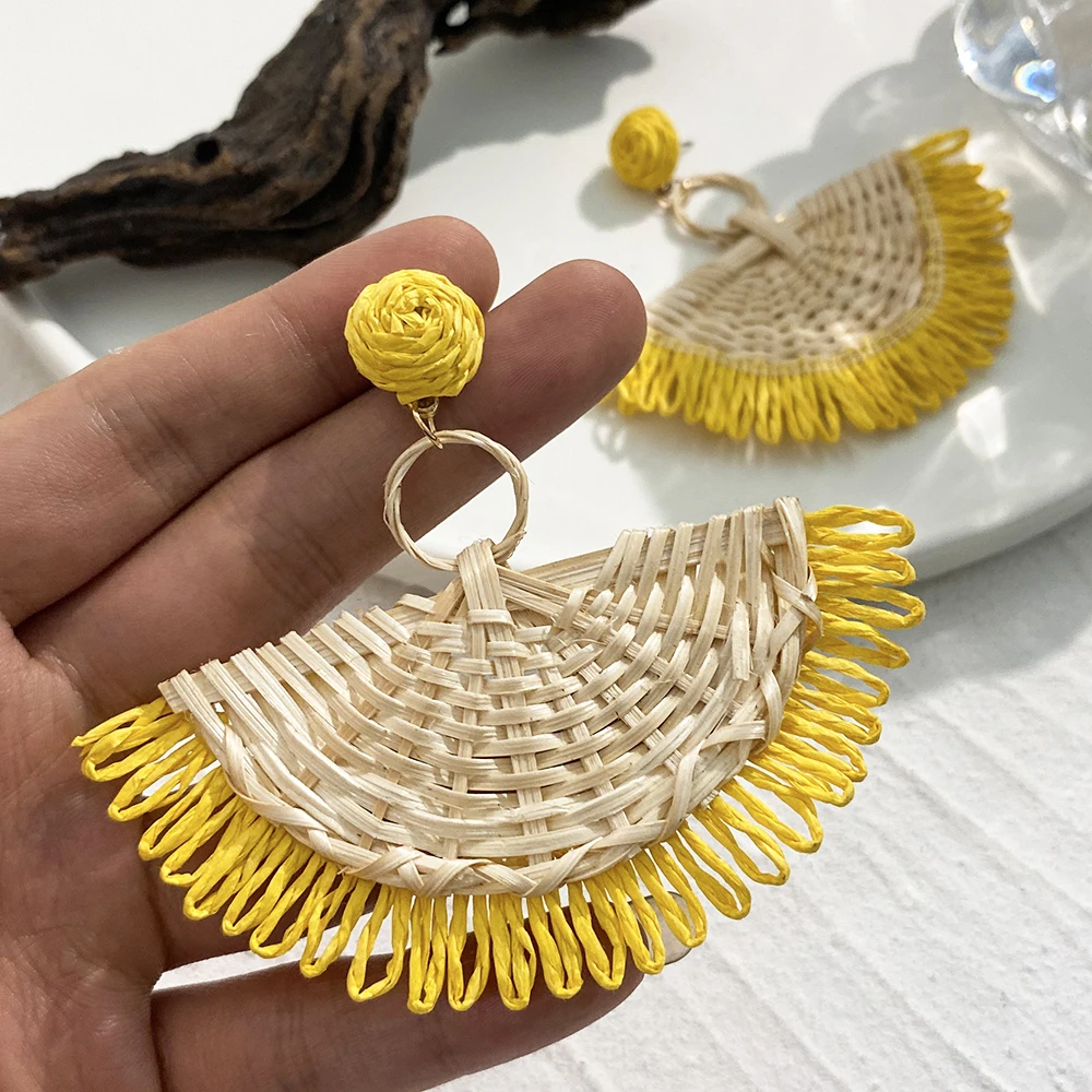 AENSOA Bohemian Yellow Raffia Rattan Knit Drop Earrings for Women Handmade Large Fan-Shaped Earrings Summer Vacation Jewelry