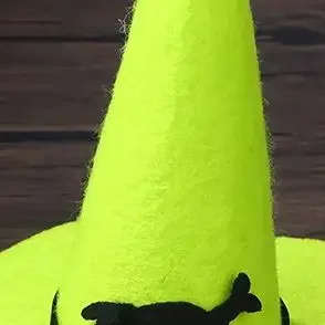 3 szt. Miniaturowe kapelusze filcowe dla lalek do domku dla lalek, kolorowe, na Halloween, dekoracja domku, akcesoria dla lalek, zabawki dla dzieci, kapelusze