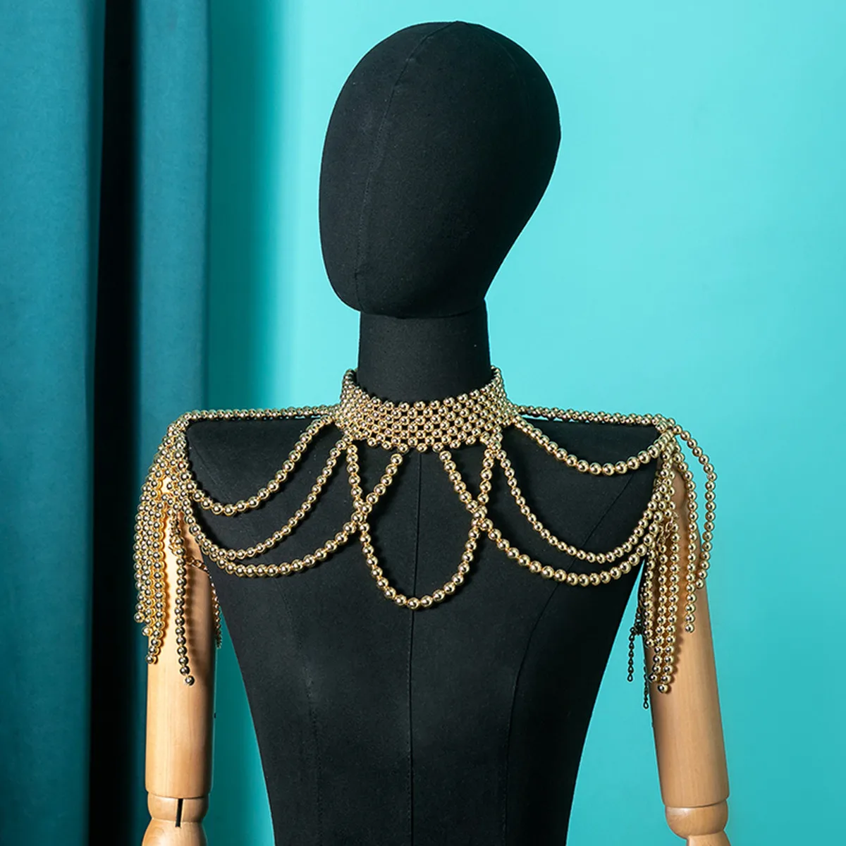 سلسلة كتف لؤلؤية مجوهرات تصميم علامة تجارية كبيرة لحفلات الزفاف وقلادة كبيرة وسلسلة كتف لحفلات الزفاف