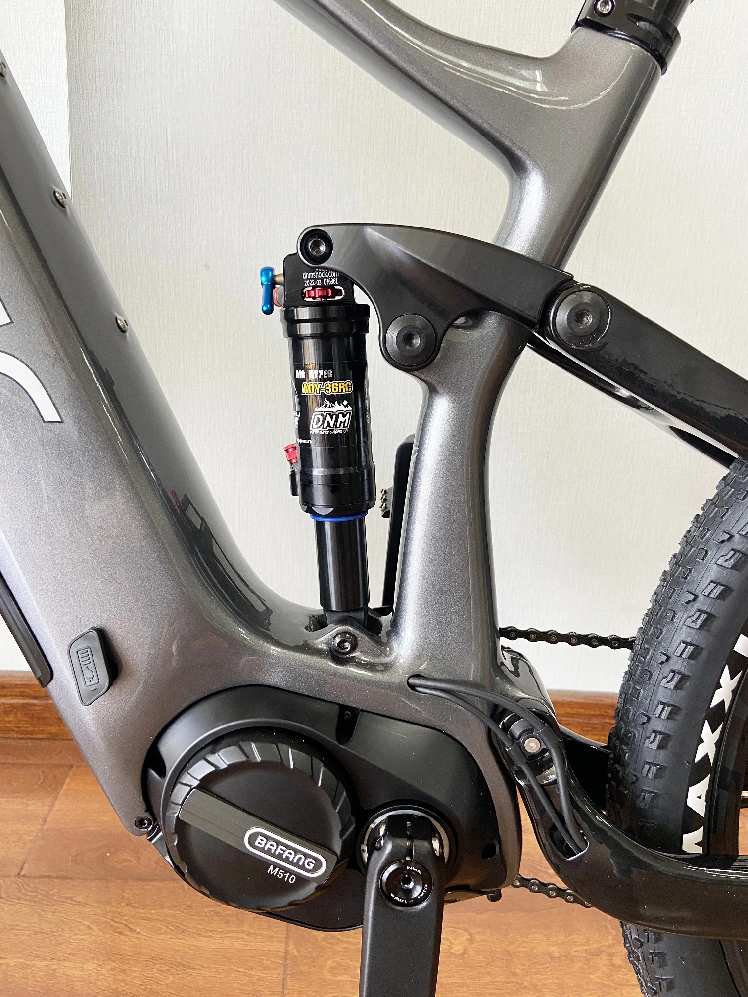 الكربون 29 بوصة E الدراجة الجبلية تعليق كامل Ebike EMTB دراجة كهربائية دراجة كهربائية جبلية 29 بوصة الكهربائية تعليق كامل