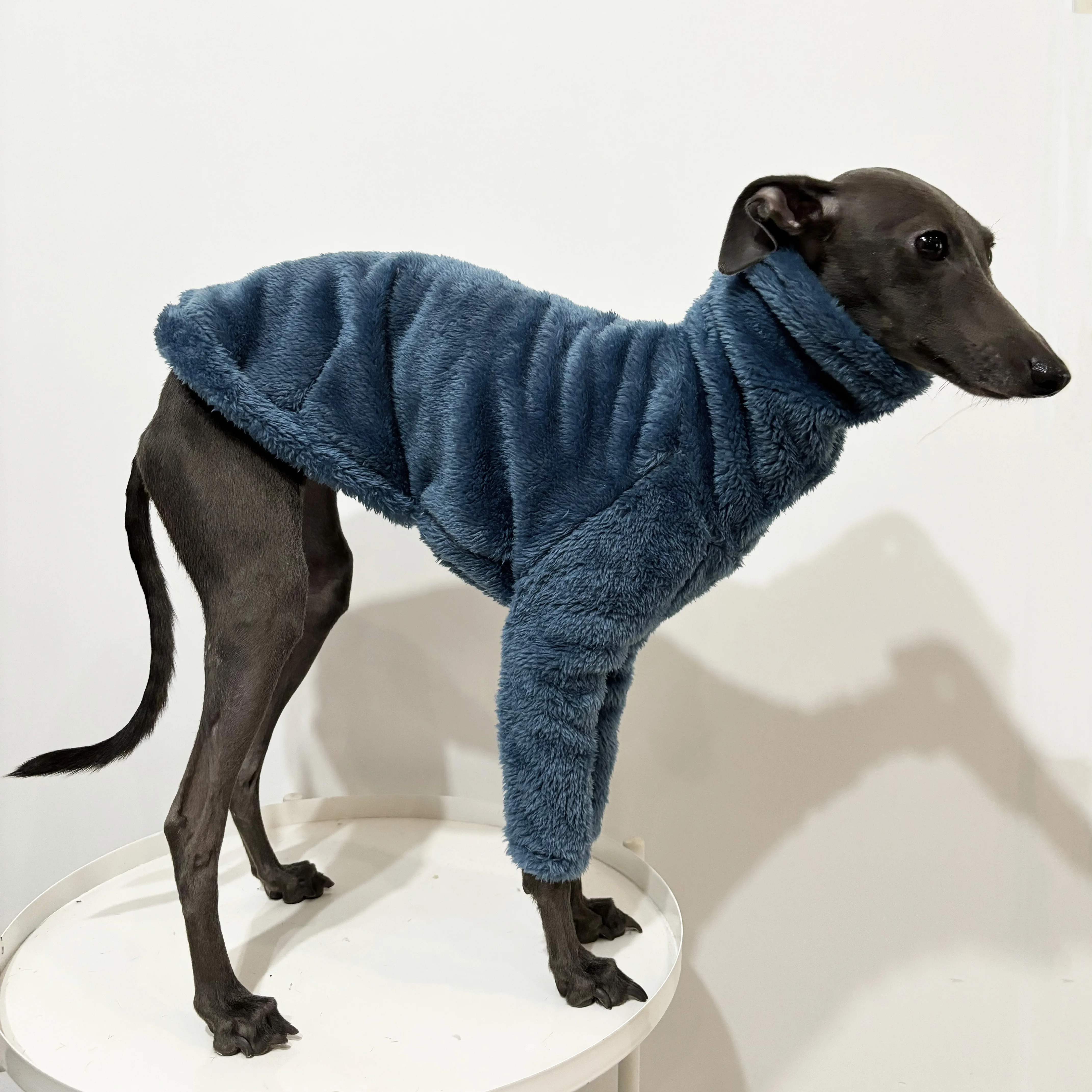 Winterwarmer, einfarbiger Hundepullover aus arktischem Fleece, weiche, hautfreundliche Haustierkleidung für Italienische Windhunde und Whippets. – Detail 5