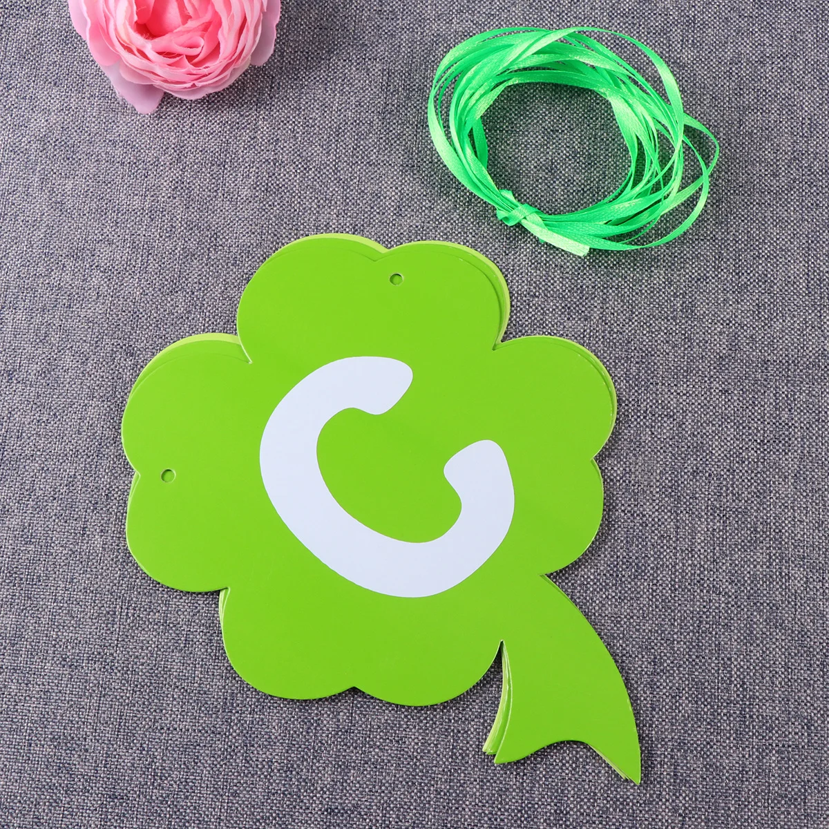 

3 Meters Shamrock Banners Green St Patricks Day Four Leaf Clover Garland Party Parade Decoration Flag St Patrick's Day Banners