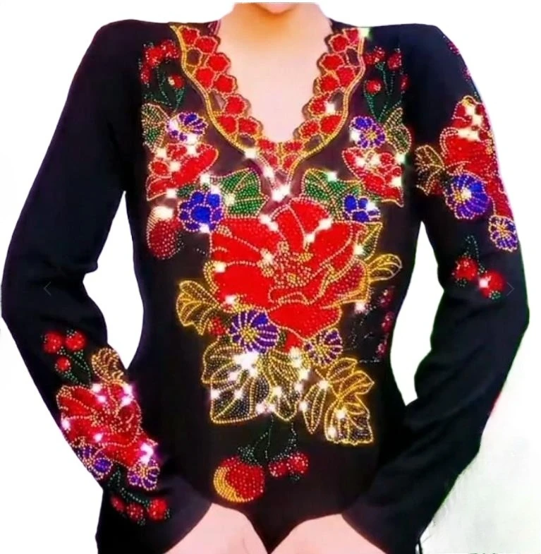 

women black shiny tops V neck flare sleeve rhinestones t shirts woman shiny flower stones tees