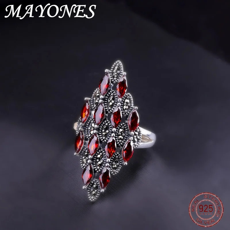 New S925 Sterling Silver Diamond Shaped Red Pomegranate Stone Blue Zircon Ring Vintage Thai Silver High-end Jewelry