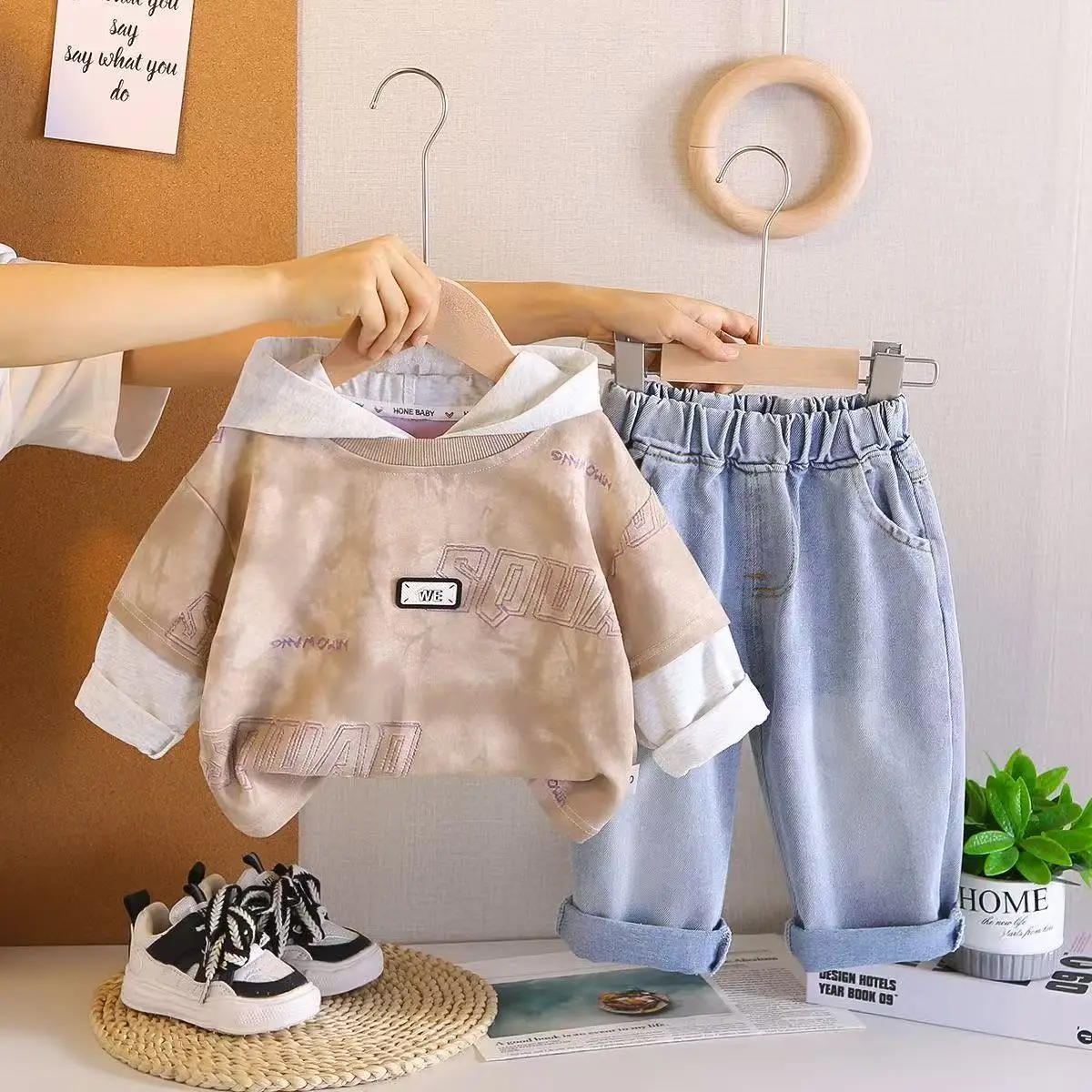 

Children's Autumn Clothing 2025 Spring Autumn New Little Boy English Hoodie Sweater False Two-piece Set Kids Outfits 80-120cm