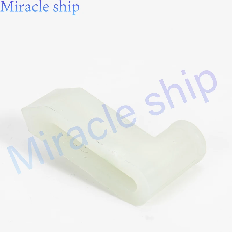 

63V-15741-00 Приводная собачка для подвесного двигателя Yamaha, 2-тактный, 9,9-40 л.с. или 4-тактный F6-F40 63V-15741 63V-15741-10 63V-15741-10-00 Boat Eng