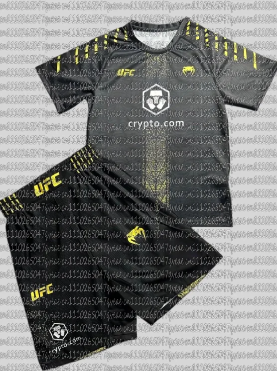

2026 Summer New Style Black and Gold Cracked Combat Training Suit for Men - Trendy Training and Leisure Sports Set