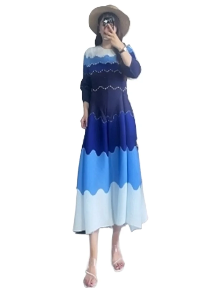 

Miyake Pleated Dresses Vintage Print Round Neck Dress 2025 Summer Age Reduction Waist Thin Versatile Medium-length Dresses