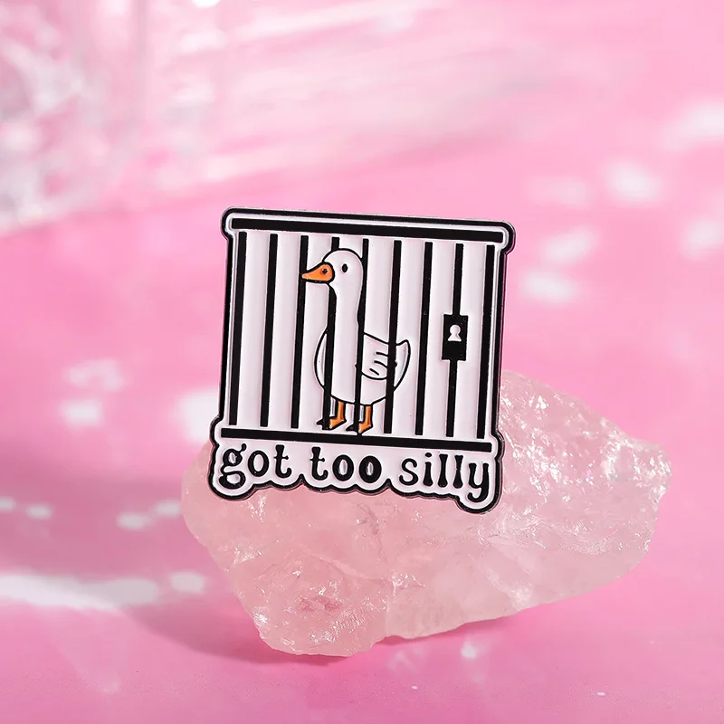 Creative Fence Cage Got Too Silly Goose Brooch Pins Cute Cartoon Animal Enamel Lapel Pin Accessory On Backpack Clothing Ornament