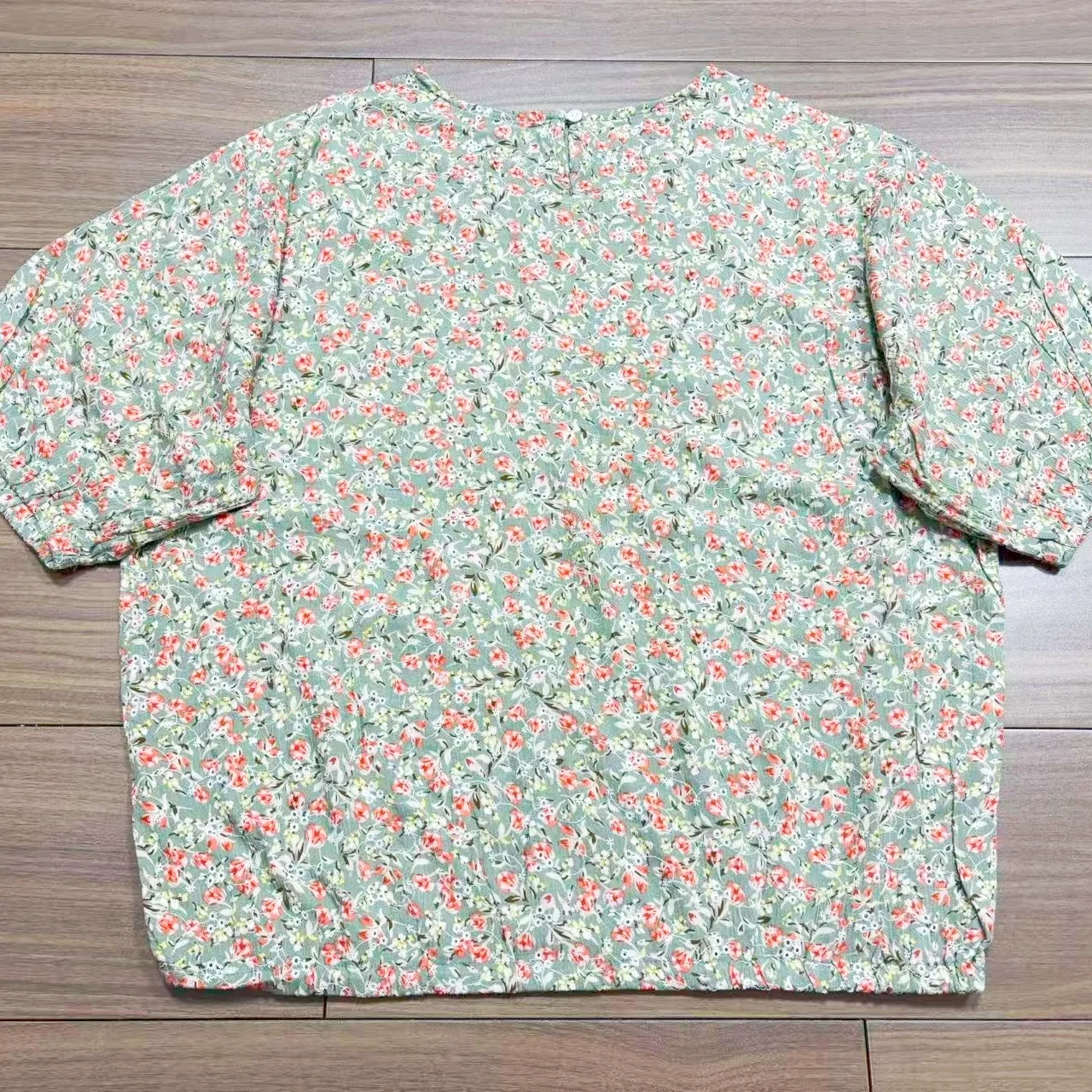 Cool Sensation Floral Hollow out Thin Short Sleeve Women's T-shirt Summer New Style Loose Back Buckle round Neck Pure Cotton Top