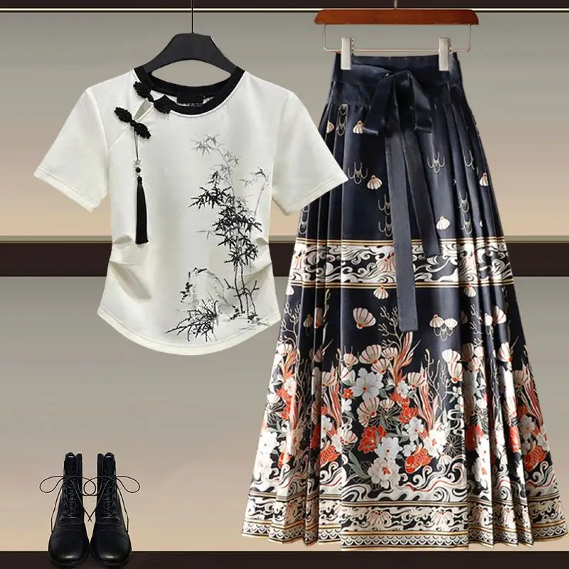 Fashionable Women's Set 2024 New Improved Button Top Paired with Hanfu Horse Face Skirt Elegant Women's Two Piece Set