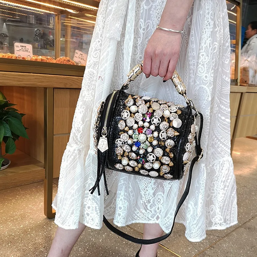 

Women Luxury Diamond Handbag Evening Party Wedding Pillow Bag Baroque Full Sparkly Rhinestone Shoulder Crossbody Bucket Bags