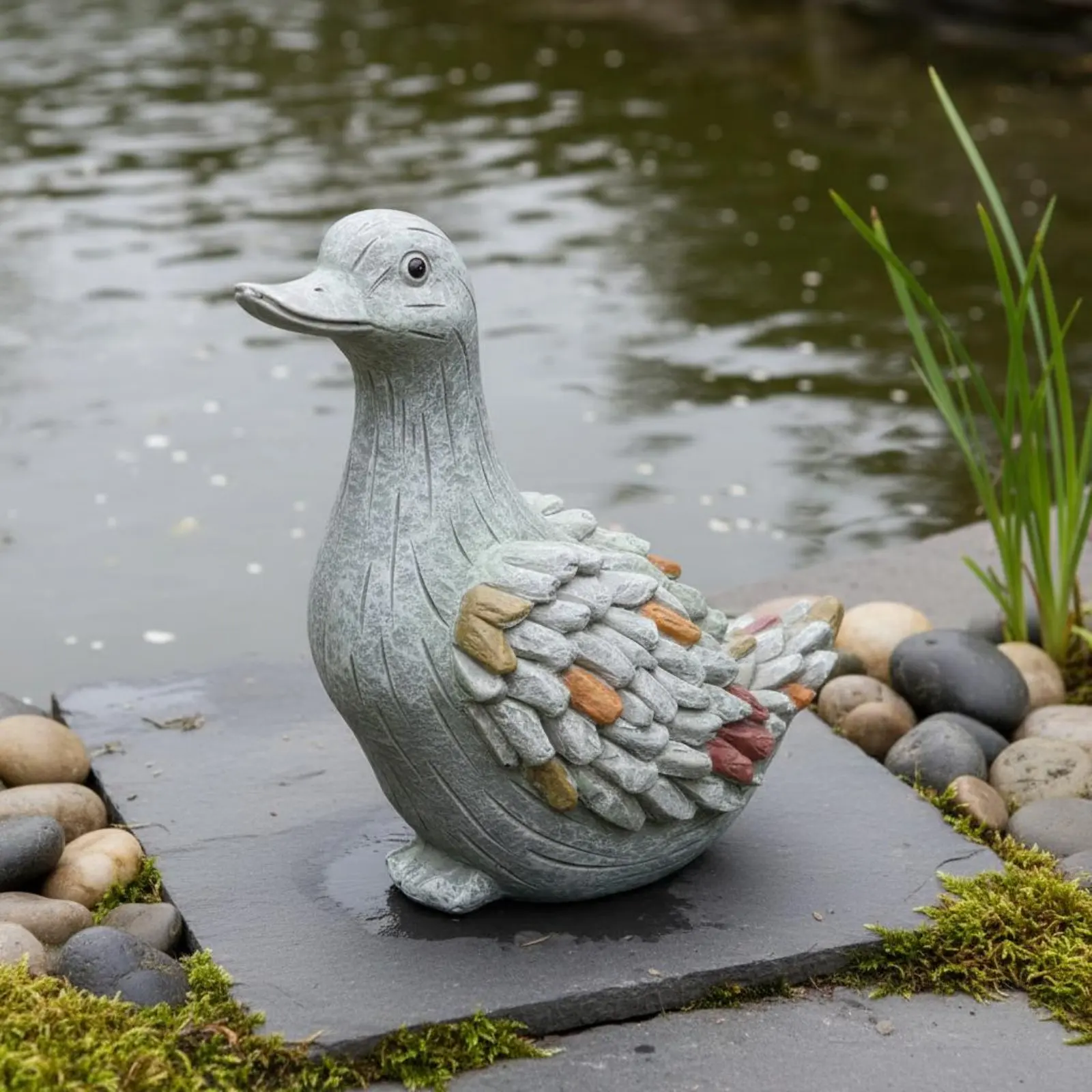 Imitation Stone Waterfowl Sculpture Lifelike Texture Pond Waterfowl Sculpture Outdoor Decoration Landscaping Highlight Colorful