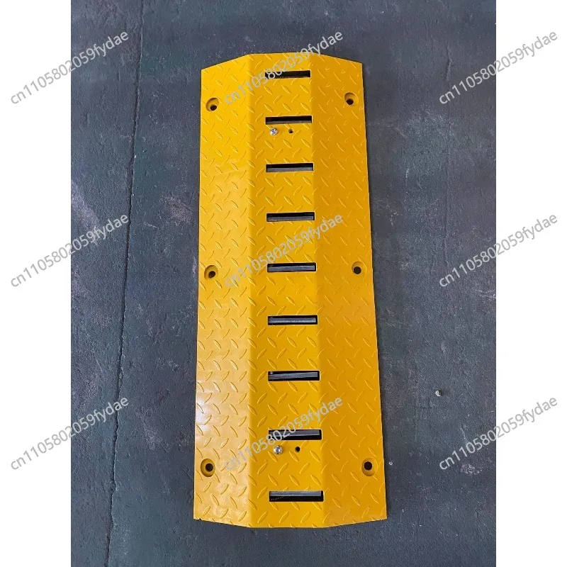 385/485Mm width tyre killer unidirectional cast steel speed reducer in stock