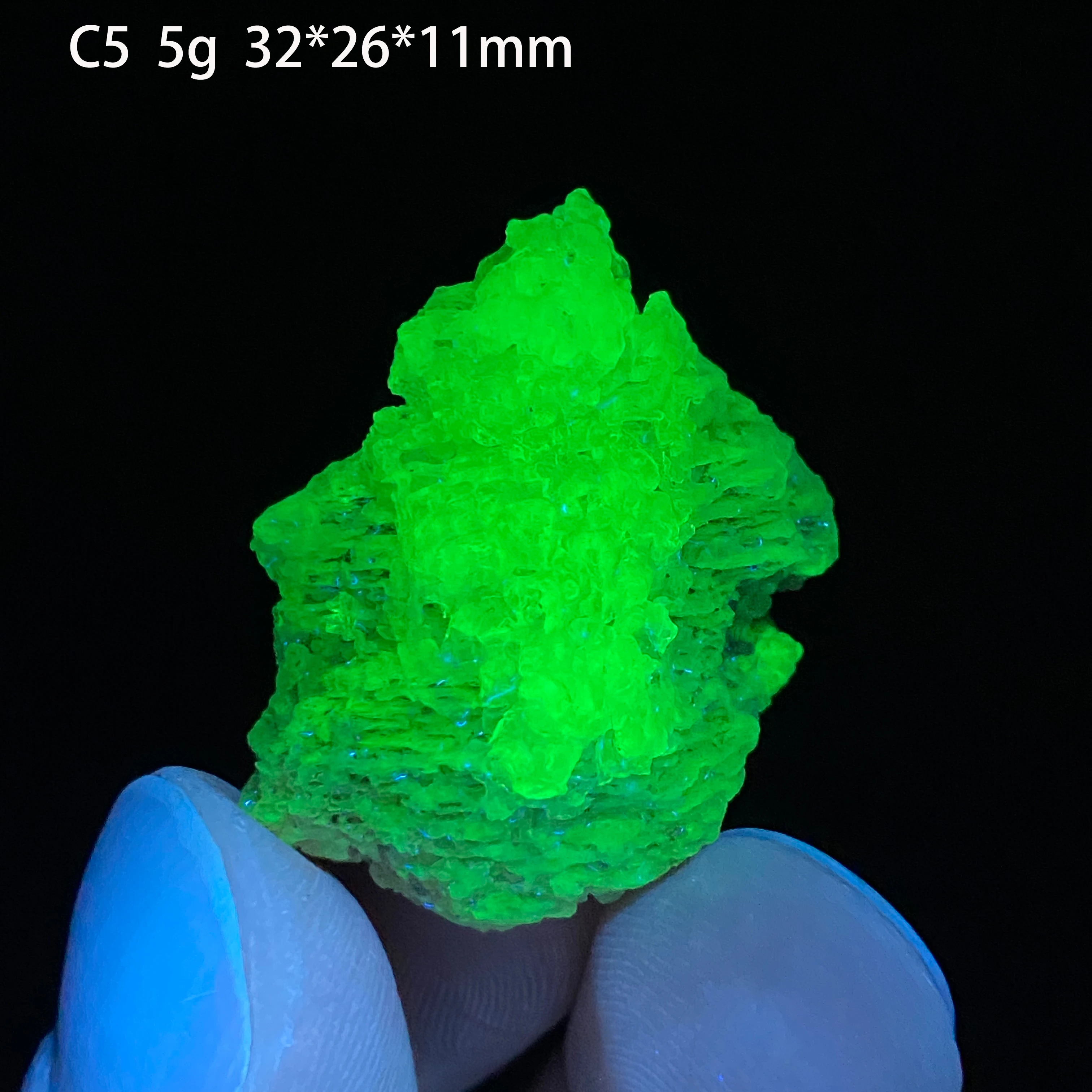 100% Natural Namibia Green Fluorescence Hyalite Water Opal Mineral Specimen Healing Quartz Crystals Home Decor