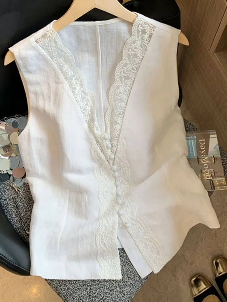 

Lace Patchwork V-Ne Linen Women's Vest Svel Summer New Sle High-End Feel Top oulder Pad Design Button Closure