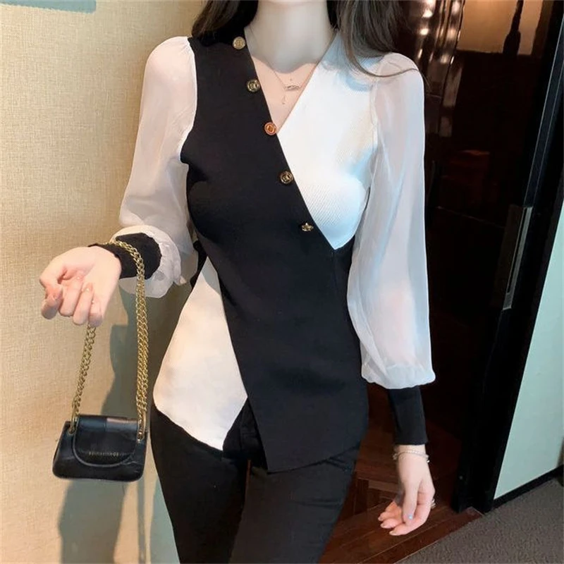 Women Korean Fashion Contrast Color Patchwork Ribbed Knit Blouses Office Lady Elegant Chic Slim Shirts V Neck Long Sleeve Tops