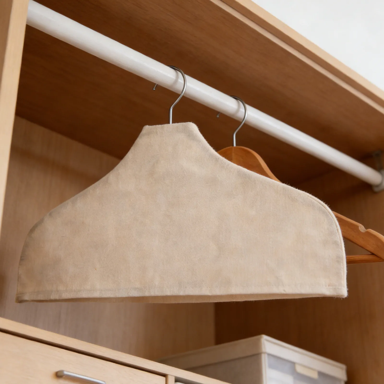 

3Pcs Clothes Hanger Dust Covers Cotton Linen Fabric Non-Slip Shoulder Cover Beige White 8.2x17 for Closet Garment Protector
