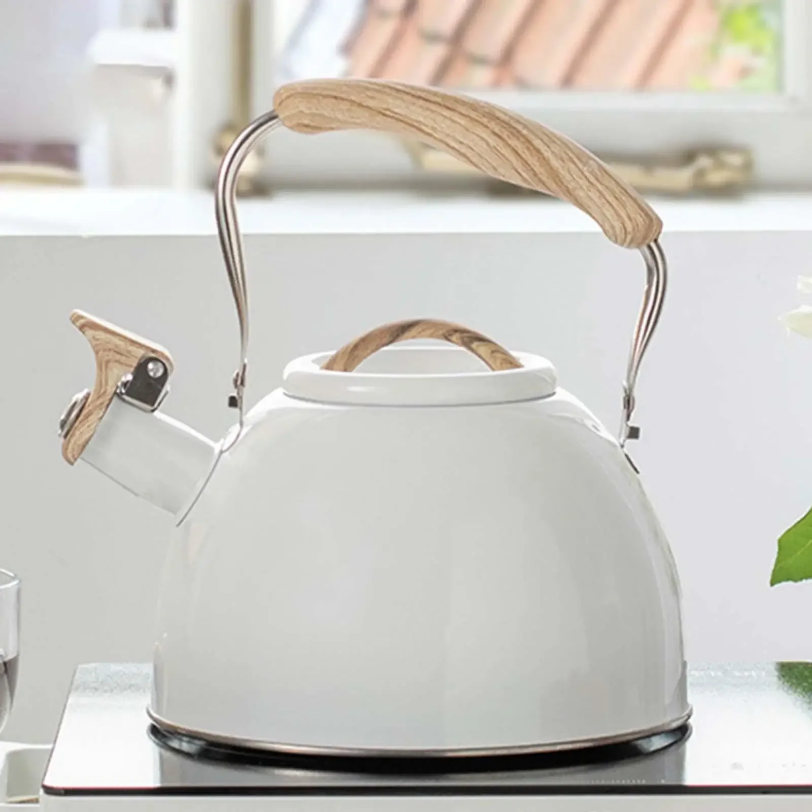 

Stainless Steel Whistling Kettle Anti Heat Handle Water Kettle Induction Cookers 3L Teapot Kitchenware