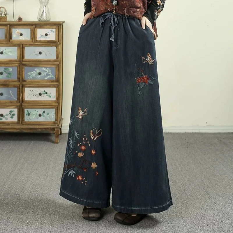 Ethnic Retro Heavy Industry Thick Embroidery Wide Leg Jeans Women Autumn New Loose Stylish Personalized Design Sense Jeans