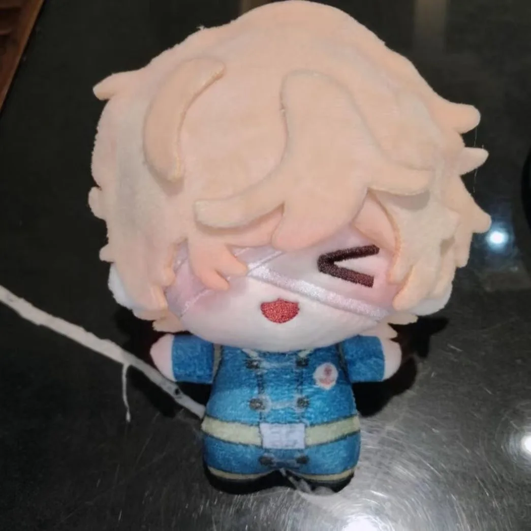 Jeu identité V 10cm mer étoile corps coton poupée enquêteur de feu en peluche porte-clés pendentif cadeau