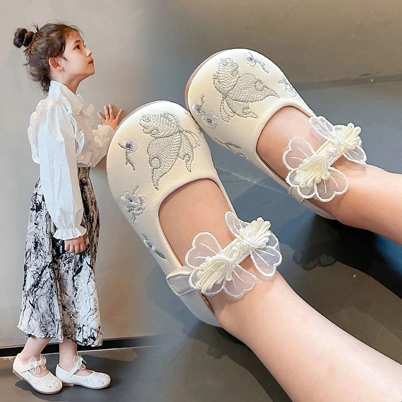 Children\'s Small Leather Shoes New Pink Embroidered Flowers Little Girl Single Shoes Light Green Flat Shallow Mouth Kids Sandals