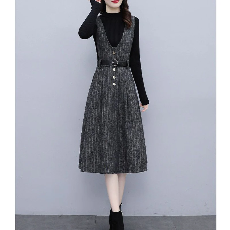 Autumn Winter Vintage Stripe Printing V-neck Tank Dress Black Bottoming Top Suit Female Casual Fashion Pullover T-shirt Robe Set