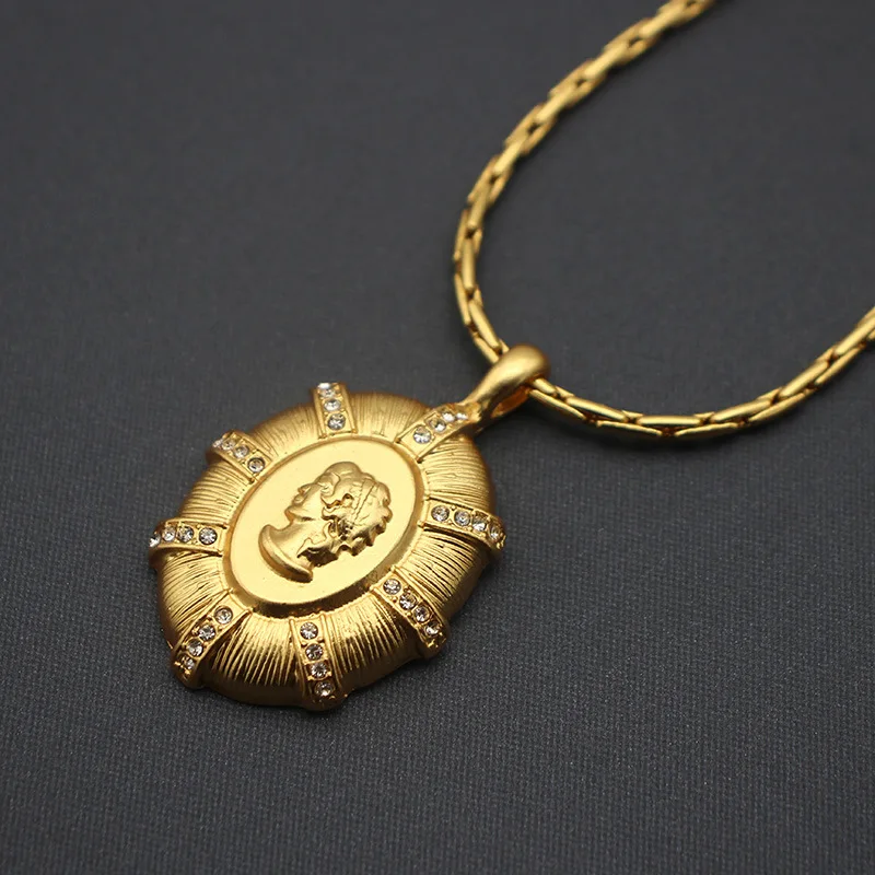 Byzantine-style Head Portrait Necklace, Solid Gold Earrings and Necklace Set, Exotic Flair 4