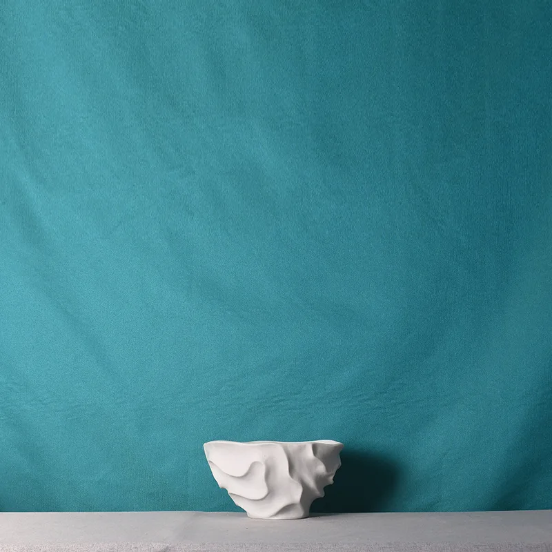 Modern minimalist white ceramic floral vessel ornament for creative pleated pattern model home, entryway vase, grand vase