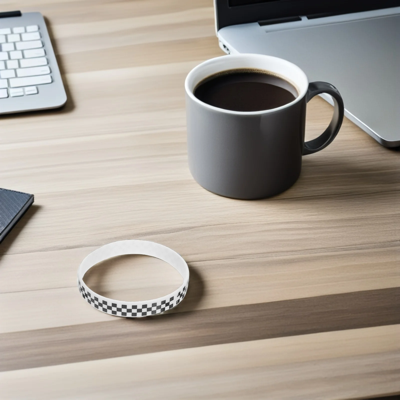 

40Pcs Race Car Silicone Bracelets Black White Plaid Pattern Wristbands for Festivals Concerts Party Identification Sports