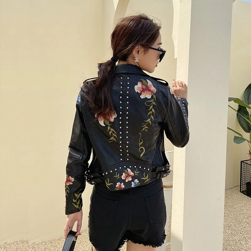 Vintage Rivet Beaded Flower Embroidery Short Faux PU Leather Jacket Autumn Lapel Long Sleeve Motorcycle Biker Jacket Streetwear