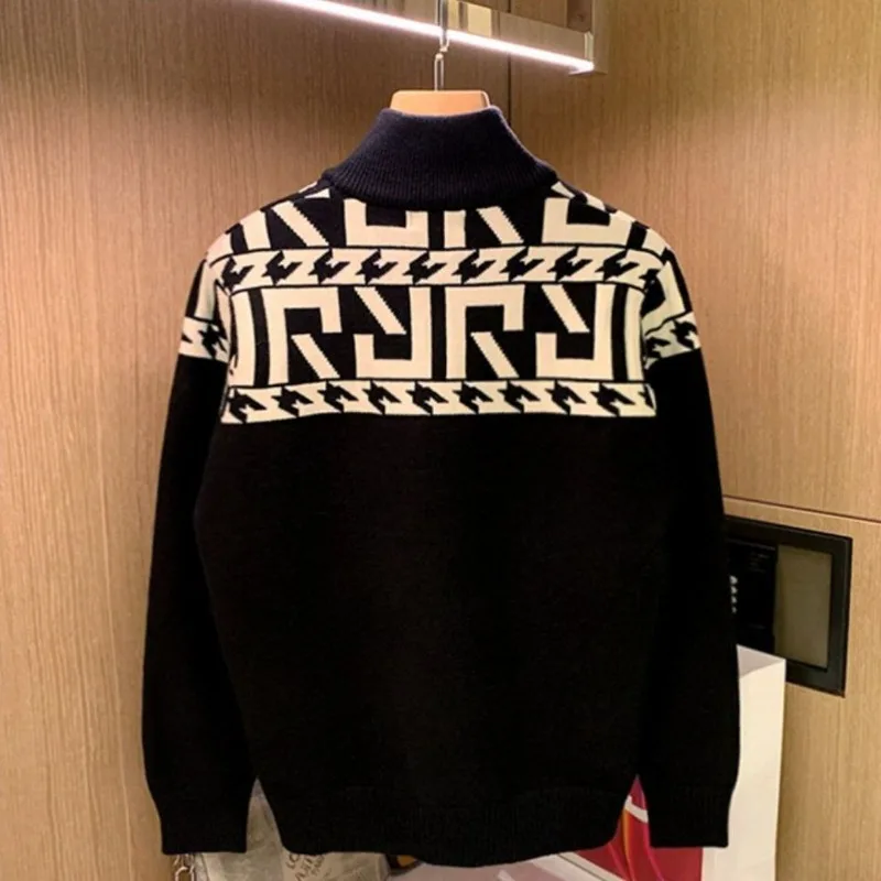 Men's Clothing Autumn and Winter high quality Casual Distinctive Jacquard Turtleneck Half Zipper Knitwear Warm Sweaters