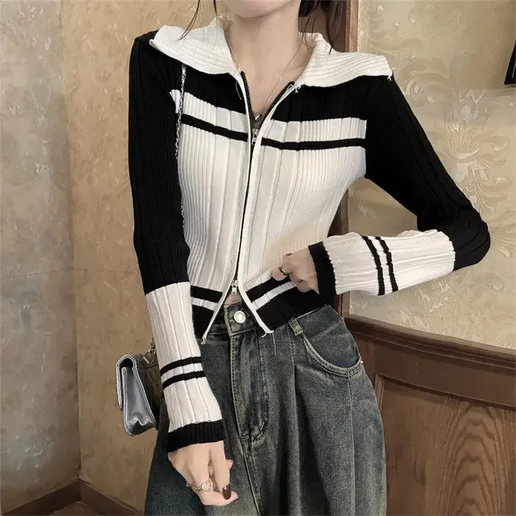 2024 Autumn Knitted Cardigan Women Sweet Zipper Cropped Sweaters Multicolor Knitwear Coat Casual Short Jumpers Jackets Outerwear