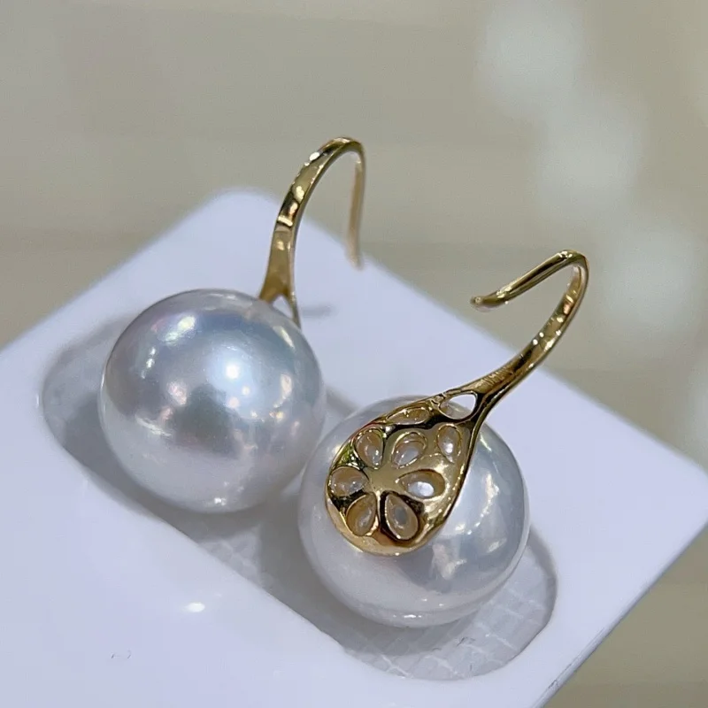 

SGARIT Elegant Water Drop Natural Pearl Earrings 18K Gold for Women Fashion Engagement Wedding Party Hook Earrings Jewelry Gifts