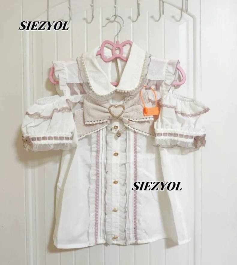 blusa-oversize-estilo-lolita-japones-2026-nueva-camisa-con-hombros-descubiertos-cuello-de-perlas-blusa-linda-y-dulce-para-chicas-con-lazo-y-encaje-manga-corta