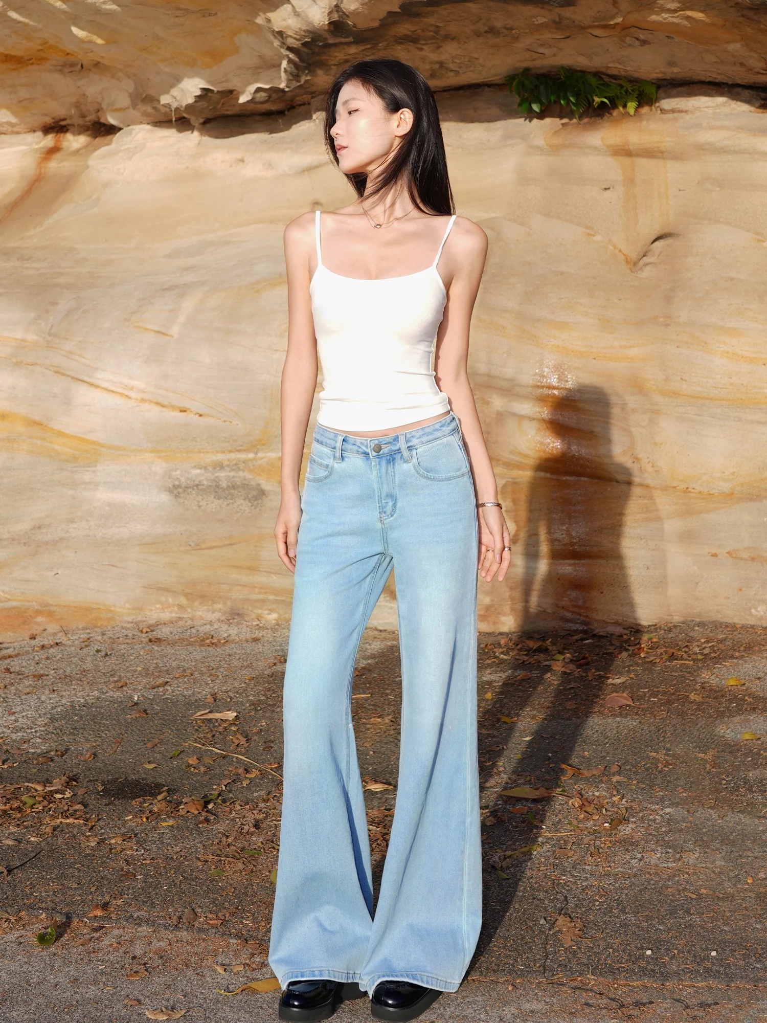 

Женские джинсы-клеш с высокой талией, облегающие, с расклешенным низом, повседневные, синие, эластичные, свободного кроя, на все сезоны