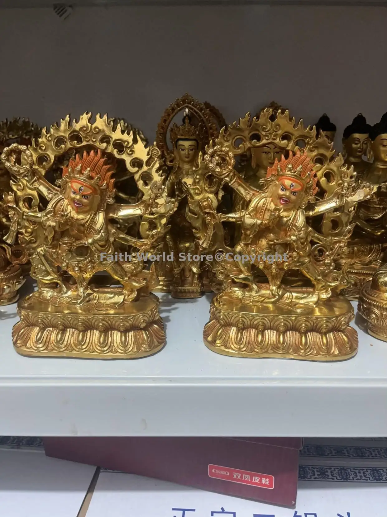 

Buddhism Mahakala Gonpo Vairocana buddha figure of Buddha gilding Buddha Statue temple Buddhist monk worship protect Family