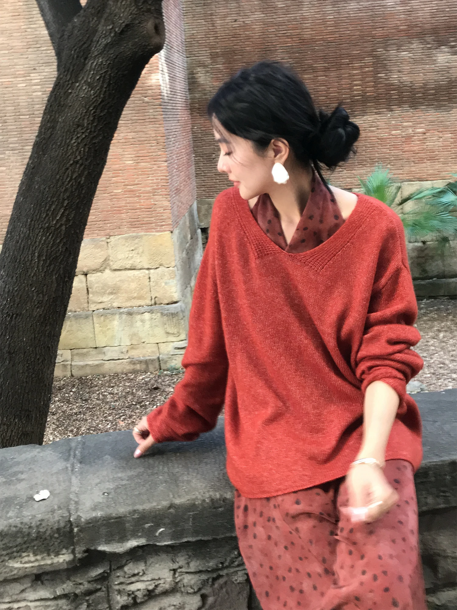 

Ультрамягкий шелковый вязаный свитер с V-образным вырезом, женский, стандартный крой, с длинными рукавами, шерстяной трикотаж, осенняя мода, простой стиль